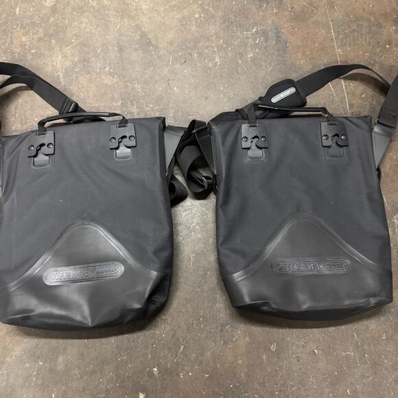 Ortlieb City Biker Commuter Pannier Pair of 2 Black Waterproof (OOP) - Picture 3 of 7